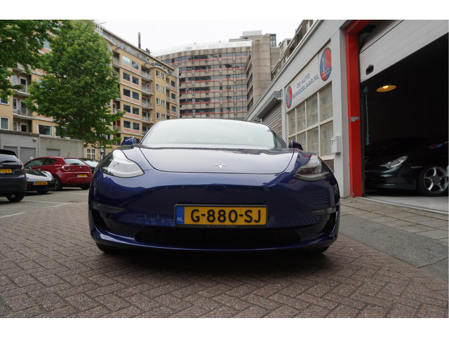 Tesla Model 3 Long Range AWD 75 kWh Dual Motor Battery New 9 2025 via Tesla | BTW | 351 pk | Panorama | Premium Audio | Auto Pilot | Leer | 19