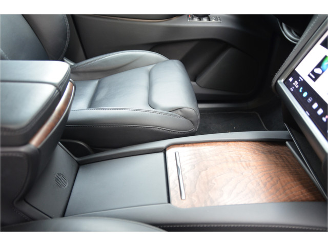 Tesla Model X Long Range 6p. Raven, Adaptive Luchtvering, AutoPilot3.0+FSD (twv 7.500,-)