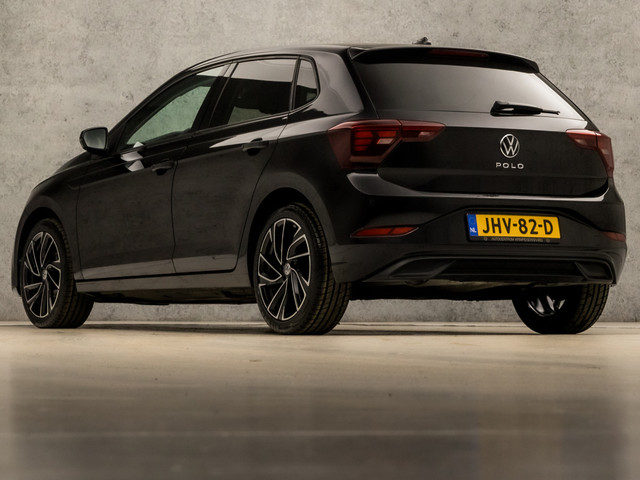 Volkswagen Polo 1.0 TSI Sportline Automaat (VIRTUAL COCKPIT, APPLE CARPLAY, GROOT NAVI, KEYLESS, CLIMATE, CAMERA, LM VELGEN, SPORTSTOELEN, GETIN