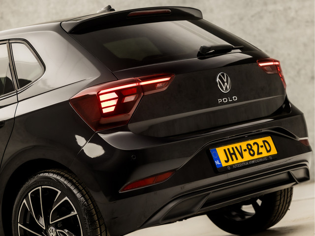 Volkswagen Polo 1.0 TSI Sportline Automaat (VIRTUAL COCKPIT, APPLE CARPLAY, GROOT NAVI, KEYLESS, CLIMATE, CAMERA, LM VELGEN, SPORTSTOELEN, GETIN