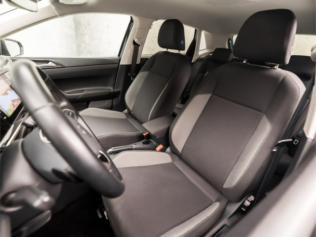 Volkswagen Polo 1.0 TSI Sportline Automaat (VIRTUAL COCKPIT, APPLE CARPLAY, GROOT NAVI, KEYLESS, CLIMATE, CAMERA, LM VELGEN, SPORTSTOELEN, GETIN