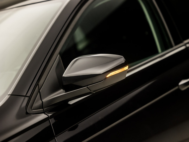 Volkswagen Polo 1.0 TSI Sportline Automaat (VIRTUAL COCKPIT, APPLE CARPLAY, GROOT NAVI, KEYLESS, CLIMATE, CAMERA, LM VELGEN, SPORTSTOELEN, GETIN