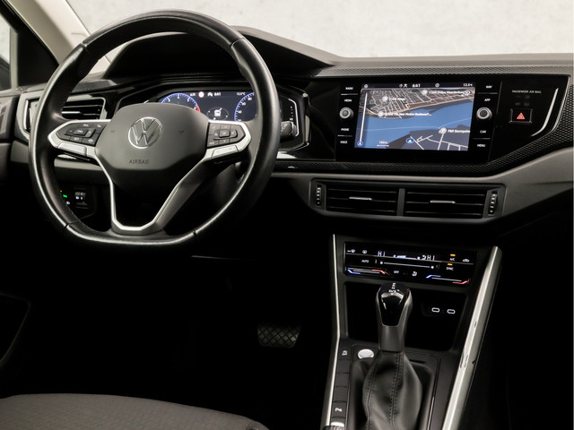 Volkswagen Polo 1.0 TSI Sportline Automaat (VIRTUAL COCKPIT, APPLE CARPLAY, GROOT NAVI, KEYLESS, CLIMATE, CAMERA, LM VELGEN, SPORTSTOELEN, GETIN