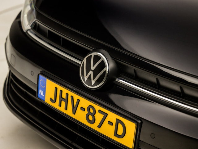 Volkswagen Polo 1.0 TSI Sportline Automaat (VIRTUAL COCKPIT, APPLE CARPLAY, GROOT NAVI, KEYLESS, CLIMATE, CAMERA, LM VELGEN, SPORTSTOELEN, GETIN