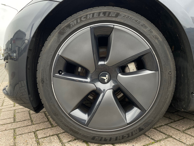 Tesla Model 3 Standard RWD Plus 60 kWh 92%SOH1E EIG ORG NL |AUTOPILOT|ELEK.STOELEN|LEER|PANO|CAMERA|STOELVRM|LED|NAVI|APPLECARPLAY