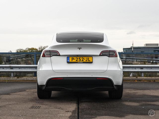 Tesla Model Y Long Range Dual Motor AWD 75 kWh Panoramadak 21 Zwart Leder Autopilot incl. BTW