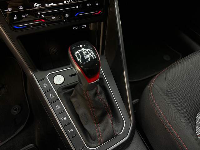 Volkswagen Polo 2.0 TSI GTI Pano|Keyles|IQ|Camera|Dodehoek