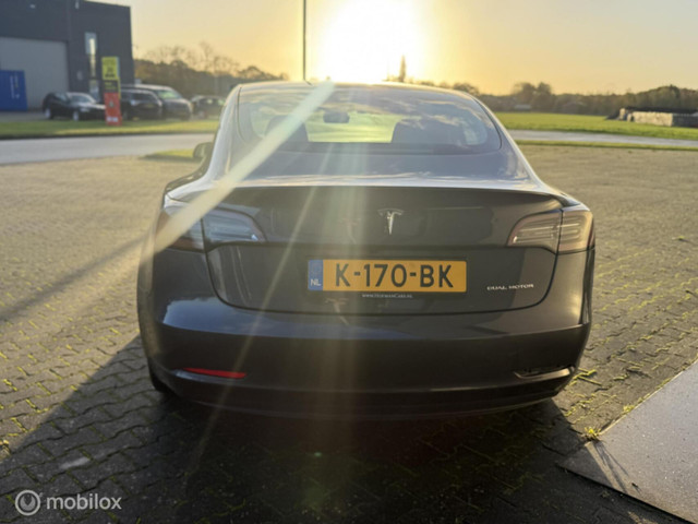 Tesla Model 3 FACELIFT SOH92% WARMTEPOMP Long Range AWD 75 kWh 2020 12 Incl. BTW NL AUTO