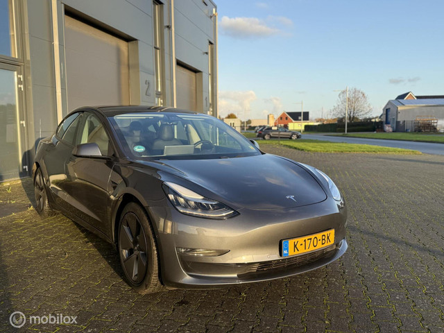 Tesla Model 3 FACELIFT SOH92% WARMTEPOMP Long Range AWD 75 kWh 2020 12 Incl. BTW NL AUTO