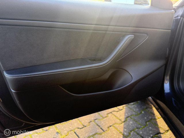 Tesla Model 3 FACELIFT 2021 Standard range RWD Plus 60 kWh WARMTEPOMP