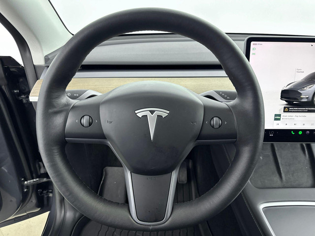 Tesla Model Y Long Range AWD 75 kWh | Leder | Panoramadak | Trekhaak afn.kogel | Navi | Cruise | Soh 91,8% |