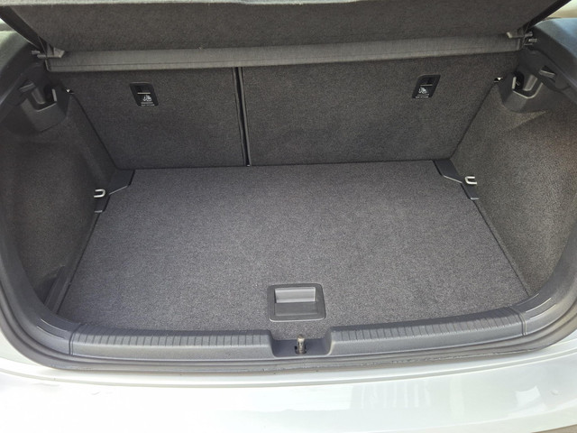 Volkswagen Polo 1.0 TSI Life | PDC | Airconditioning | LM velgen | Navigatie