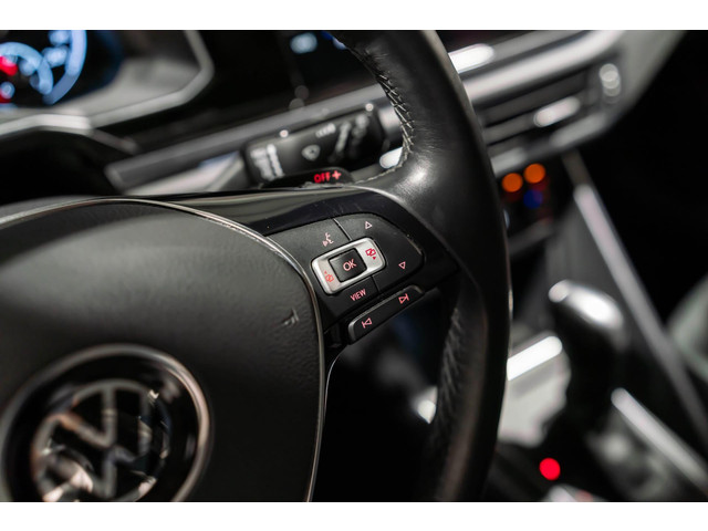 Volkswagen Polo 1.0 TSI Highline 2021 DSG CRUISE CLIMA BLUETOOTH PDC