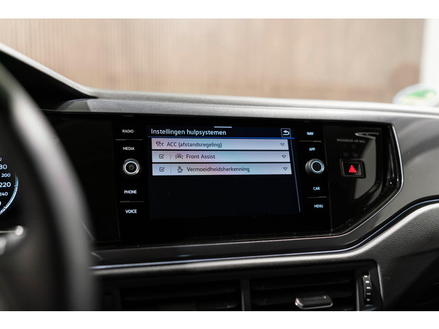 Volkswagen Polo 1.0 TSI Highline 2021 DSG CRUISE CLIMA BLUETOOTH PDC