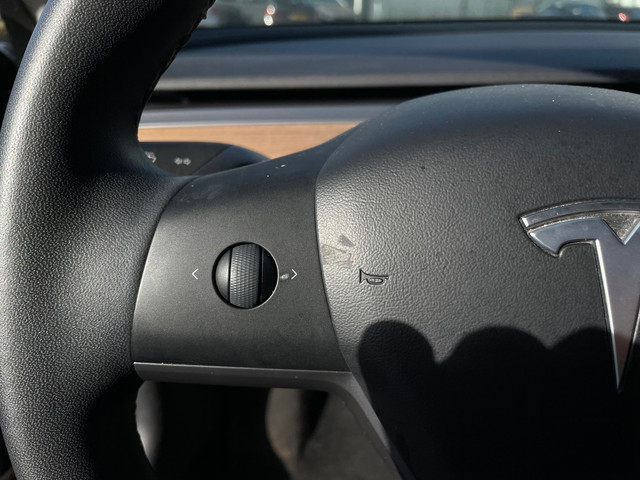 Tesla Model 3 Standard RWD Plus 60 kWh|1E EIG ORG NL|DEALEROND|19INCH|AUTOPILOT|APPLECARPLAY|CAMERA|STOELVRM|LEDER|LED|NAVI|