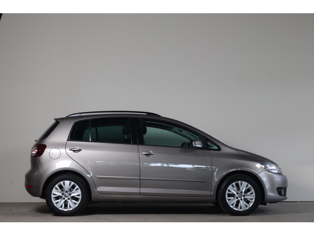 volkswagen-golf-plus-1.2-tsi-highline-stoelverw-i-parkeersensor-v-a-i-climate