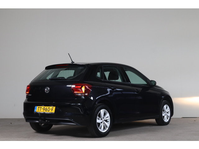 Volkswagen Polo 1.0 TSI Comfortline Business Adap Cruise I Apple I Airco