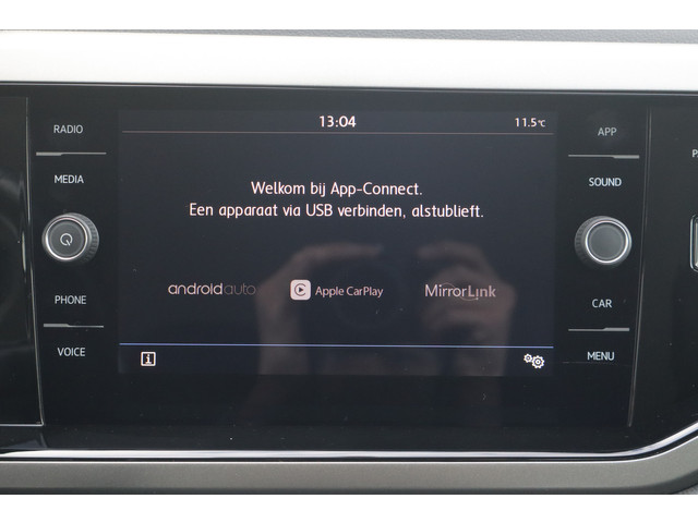 Volkswagen Polo 1.0 TSI Comfortline Business Adap Cruise I Apple I Airco