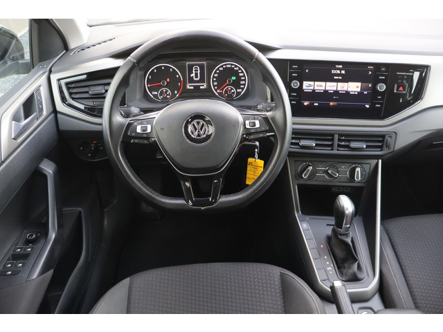 Volkswagen Polo 1.0 TSI Comfortline Business Adap Cruise I Apple I Airco