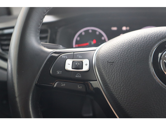 Volkswagen Polo 1.0 TSI Comfortline Business Adap Cruise I Apple I Airco