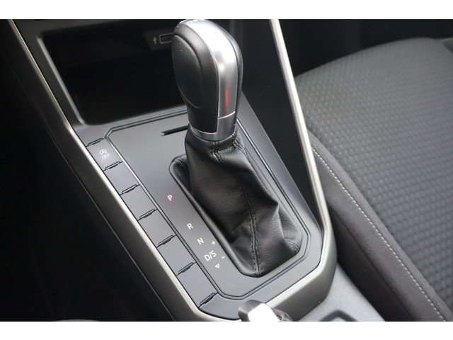 Volkswagen Polo 1.0 TSI Comfortline Business Adap Cruise I Apple I Airco