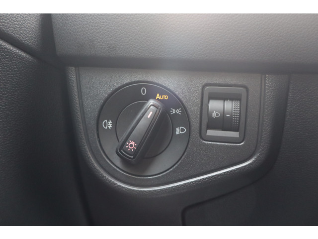 Volkswagen Polo 1.0 TSI Comfortline Business Adap Cruise I Apple I Airco