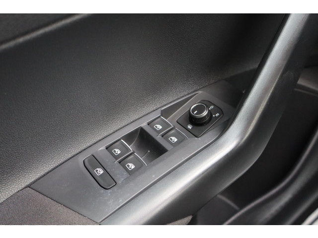 Volkswagen Polo 1.0 TSI Comfortline Business Adap Cruise I Apple I Airco