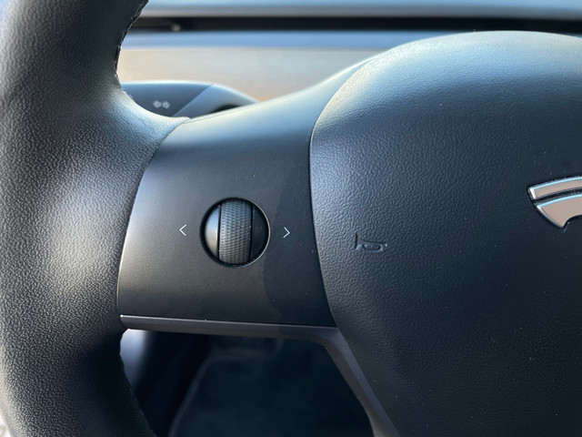 Tesla Model 3 Standard RWD Plus 60 kWh 1E EIG ORG NL DEALEROND|19INCH|AUTOPILOT|APPLECARPLAY|STOELVRM|LEDER|NAVI|LED|