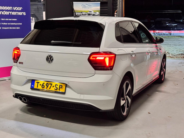 Volkswagen Polo 2.0 TSI GTI 200PK VIRTUAL CAMERA LED CARPLAY NAVI GARANTIE