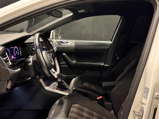 Volkswagen Polo 2.0 TSI GTI 200PK VIRTUAL CAMERA LED CARPLAY NAVI GARANTIE