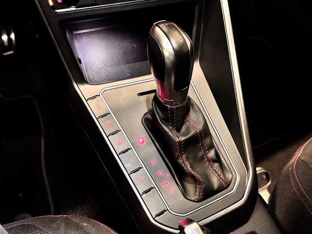 Volkswagen Polo 2.0 TSI GTI 200PK VIRTUAL CAMERA LED CARPLAY NAVI GARANTIE