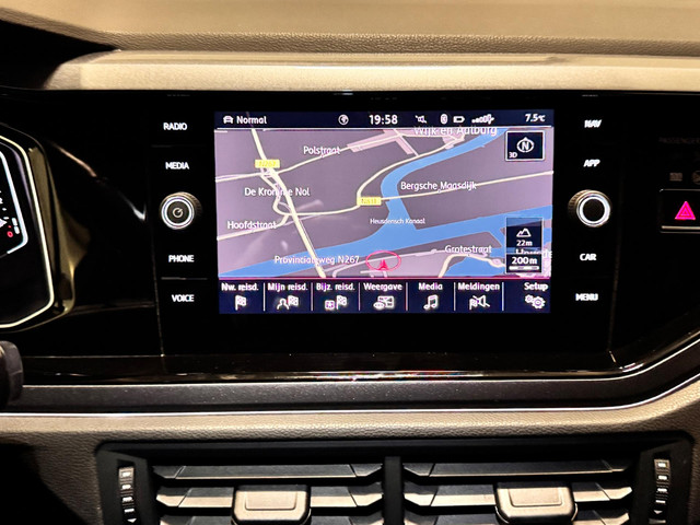 Volkswagen Polo 2.0 TSI GTI 200PK VIRTUAL CAMERA LED CARPLAY NAVI GARANTIE