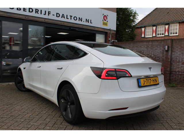 Tesla Model 3 Long Range AWD 75 kWh 1e EIG AUTOPILOT LEER INCL. BTW