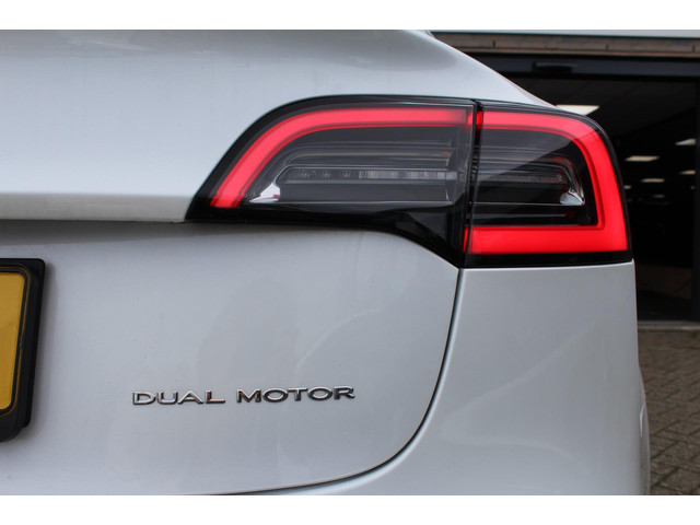 Tesla Model 3 Long Range AWD 75 kWh 1e EIG AUTOPILOT LEER INCL. BTW
