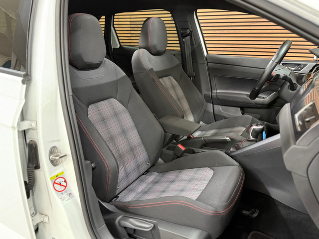 Volkswagen Polo 2.0 TSI GTI | Pano | Matrix LED | 18' inch | Stuurhulp | Camera | Adaptive Cruise |