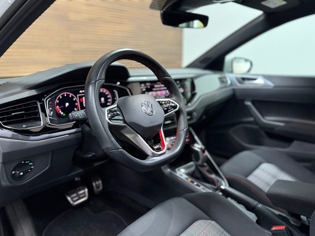 Volkswagen Polo 2.0 TSI GTI | Pano | Matrix LED | 18' inch | Stuurhulp | Camera | Adaptive Cruise |
