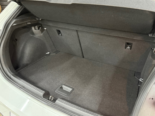 Volkswagen Polo 2.0 TSI GTI | Pano | Matrix LED | 18' inch | Stuurhulp | Camera | Adaptive Cruise |