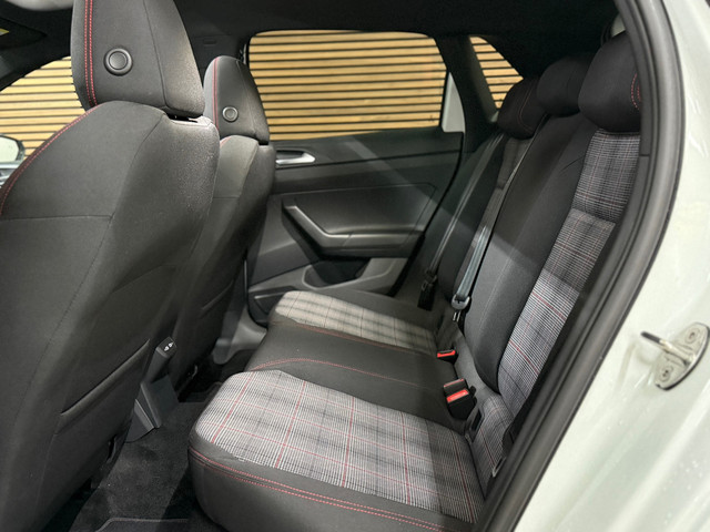 Volkswagen Polo 2.0 TSI GTI | Pano | Matrix LED | 18' inch | Stuurhulp | Camera | Adaptive Cruise |