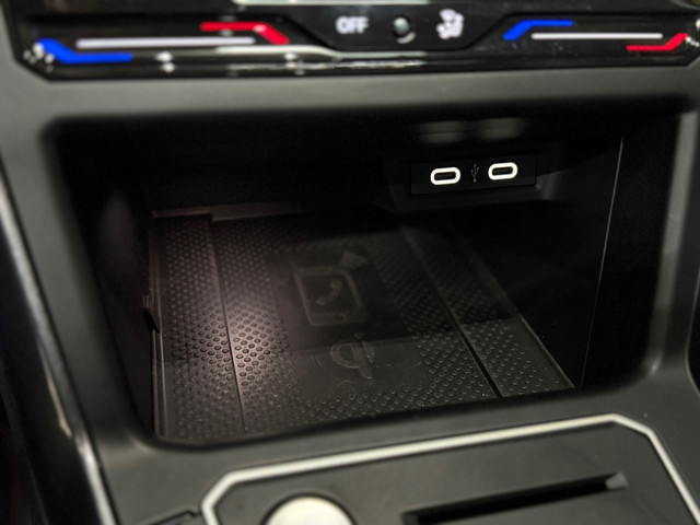 Volkswagen Polo 2.0 TSI GTI | Pano | Matrix LED | 18' inch | Stuurhulp | Camera | Adaptive Cruise |