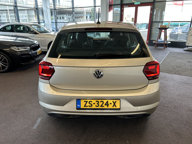 Volkswagen Polo 1.0 TSI Highline | Adaptieve cruise control | Climate control | Adaptief onderstel | Apple carplay | Parkeersensoren v+a | Navig