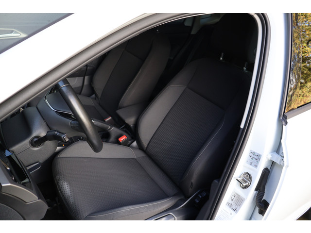 Volkswagen Polo 1.0 MPI Trendline | Climate Control | Cruise Control | Stoelverwarming |