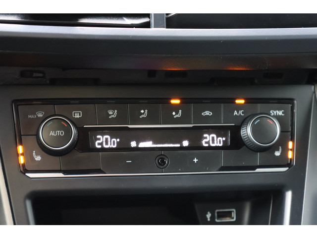 Volkswagen Polo 1.0 MPI Trendline | Climate Control | Cruise Control | Stoelverwarming |