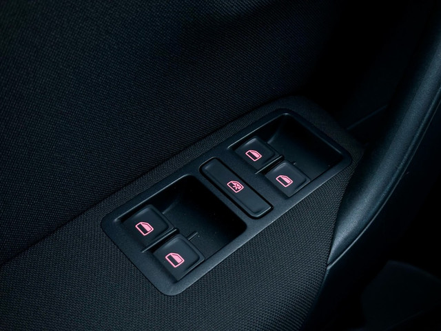 Volkswagen Polo 1.2 TSI 110PK! CLIMA|CRUISE|6-BAK|FACELIFT|PDC