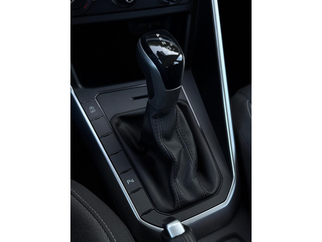 Volkswagen Polo 1.0 TSI Life CarPlay Camera LED