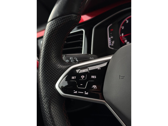 Volkswagen Polo 2.0 TSI GTI IQ Lights Panorama