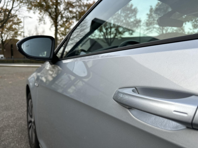 Volkswagen e-Golf e-Golf WARMTEPOMP| DODE HOEK| APPLE CARPLAY ANDROID AUTO| DIG. DASH | CAMERA| STOELVERW. |