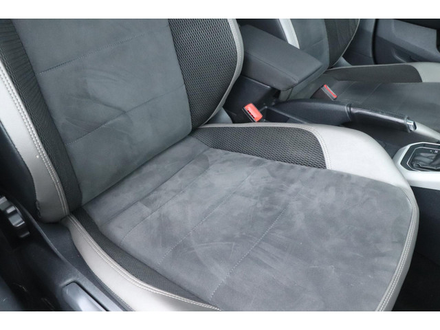 Volkswagen Polo 1.0 TSI Highline | DSG | PDC | Victual Cockpit| Nette auto!