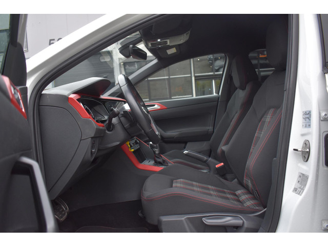Volkswagen Polo 2.0 TSI GTI Cruise ACC Stoelvw Navi