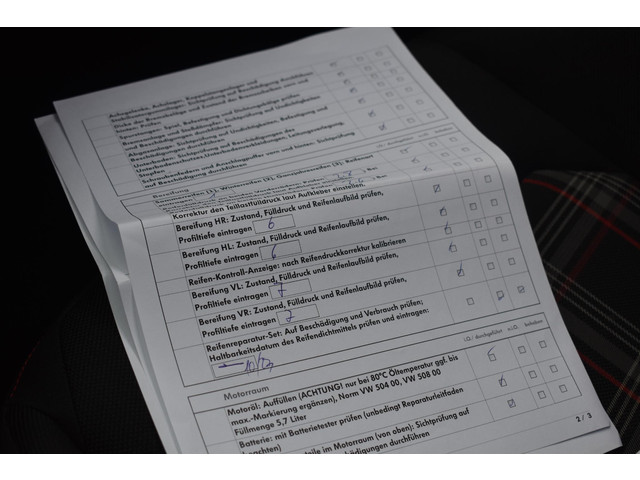 Volkswagen Polo 2.0 TSI GTI Cruise ACC Stoelvw Navi