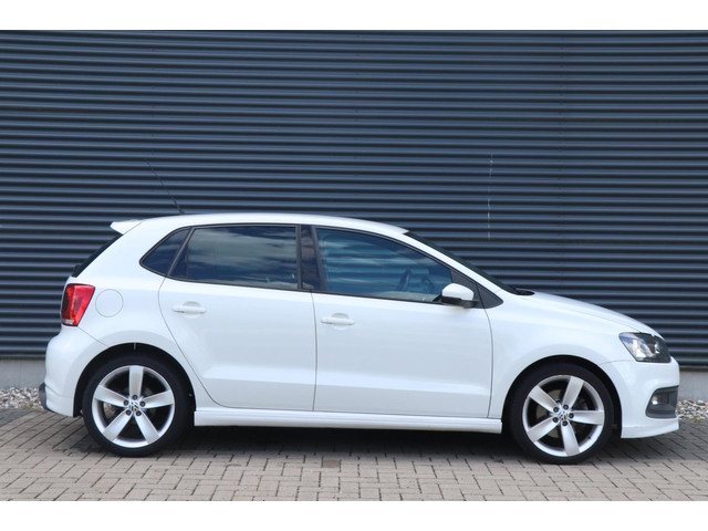 Volkswagen Polo 1.2 TSI Highline | R-Line - 105 PK - NW APK .